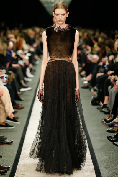 Look 40